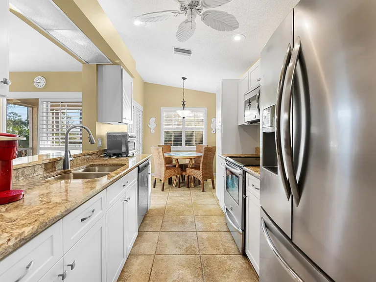 5629 Sheffield Greene Cir — Photo 17