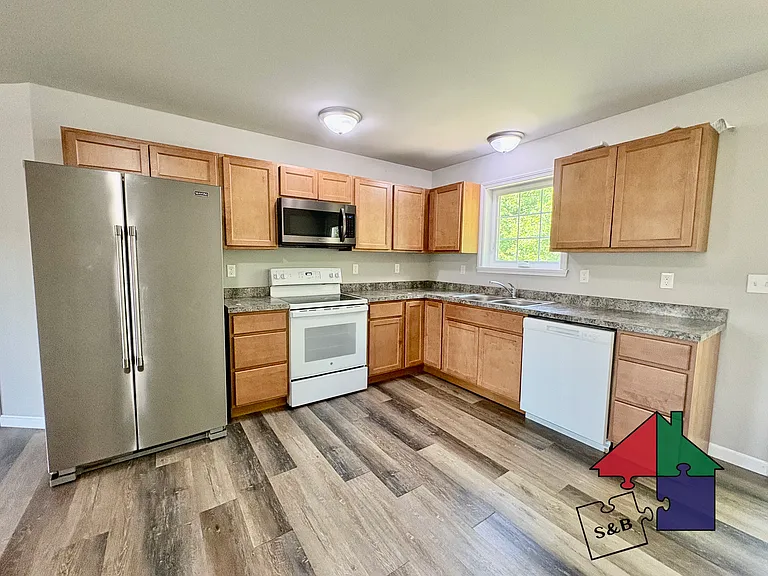 57 Green St #201 — Photo 6