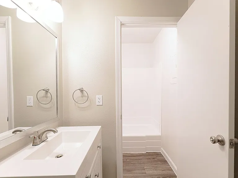 Aspire Apartment Homes — Photo 41