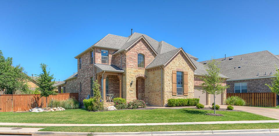 1st image of 2275 Park Place Cir