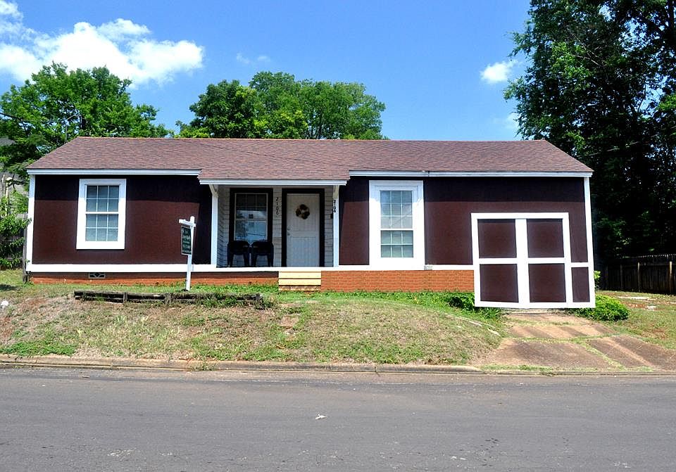 1st image of 2106 Banita St