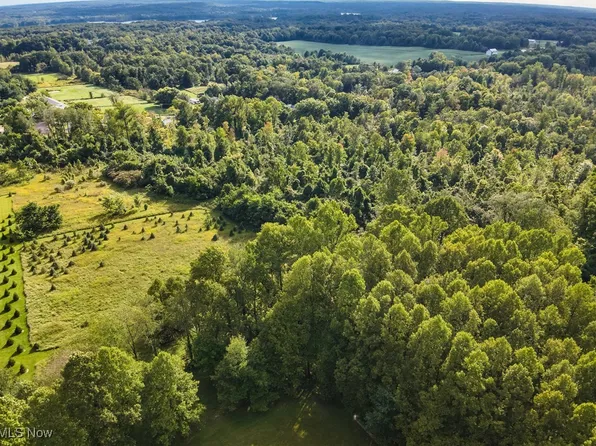 Newton Falls Rd, Ravenna, OH 44266