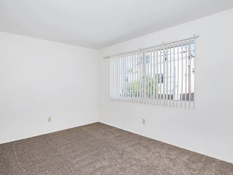 1150 Grand Ave #D — Photo 20