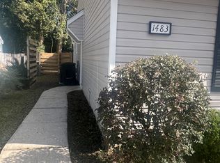 1483 Live Oak Dr, Tallahassee, FL 32301