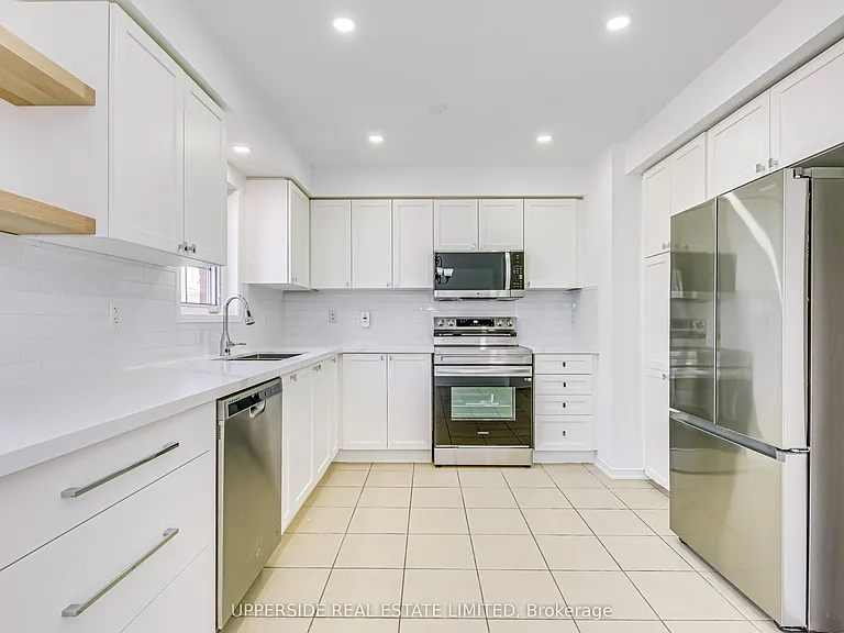 2341 Parkhaven Blvd W #5 — Photo 11