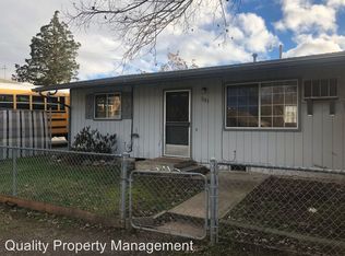 1103 Sweet Rd, Medford, OR 97501