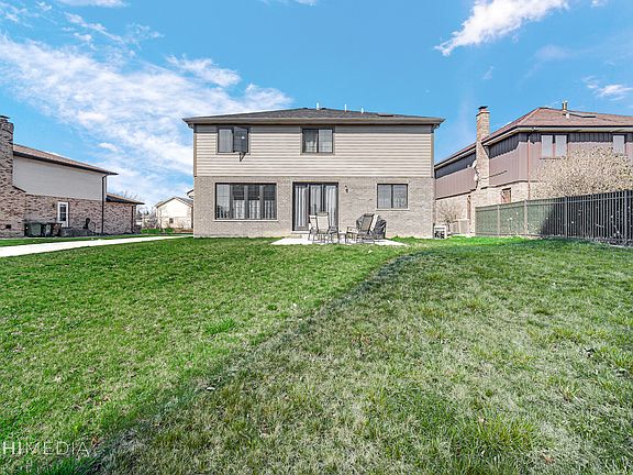 5th image of 17801 Cloverview Dr