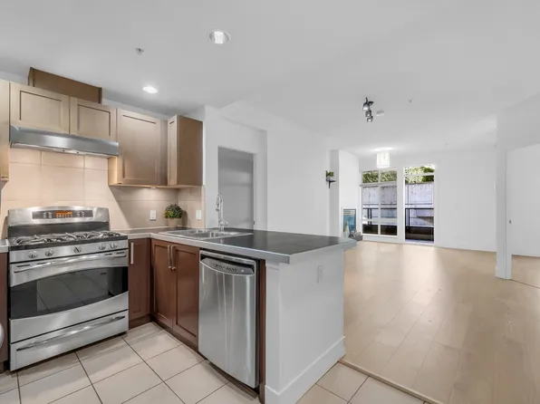 5777 Birney Ave #120, Greater Vancouver, BC V6S 0A4