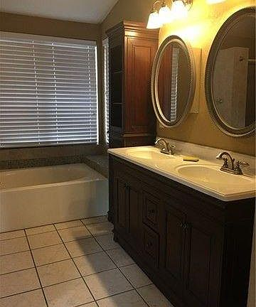 3rd image of 42980 Avenida Gato
