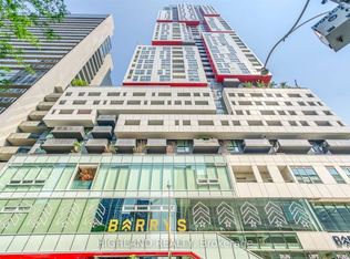 318 Richmond St W #1705-C01, Toronto, ON M5V 0B4