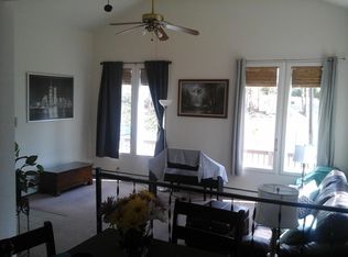 27 Hunter Rd, Gibsonia, PA 15044