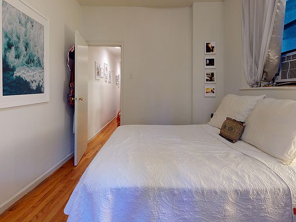 3rd image of 7 W 103rd St APT 1C