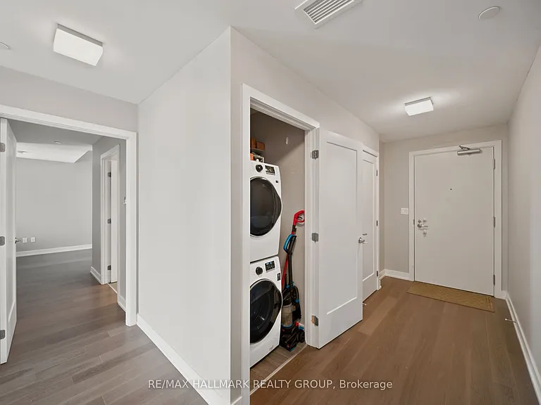 530 De Mazenod Ave #610 — Photo 9