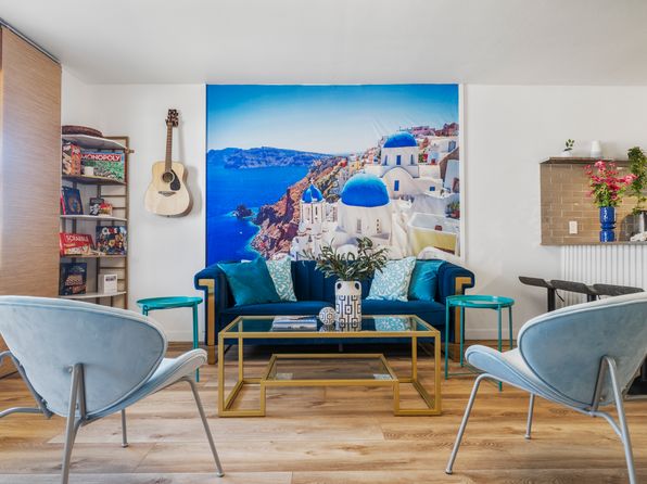 (undisclosed Address)