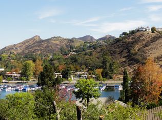 32363 Lake Pleasant Dr, Westlake Village, CA 91361