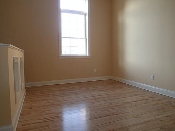 Family Room (off of kitchen)