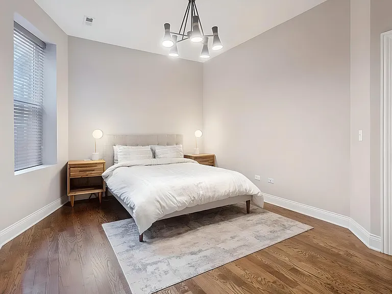 4520 S King Dr #3B — Photo 9