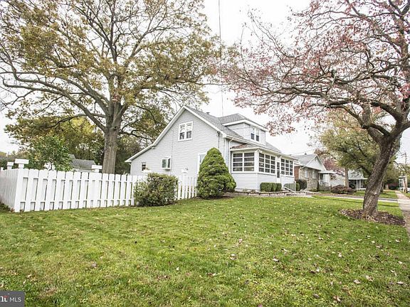 3rd image of 459 Vetterlein Ave