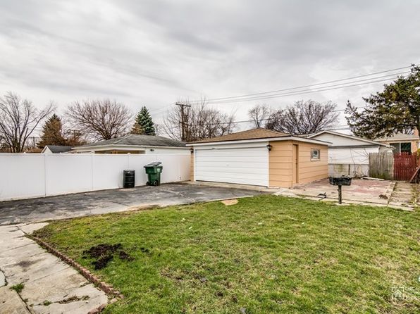 520 51st Ave, Bellwood, IL 60104