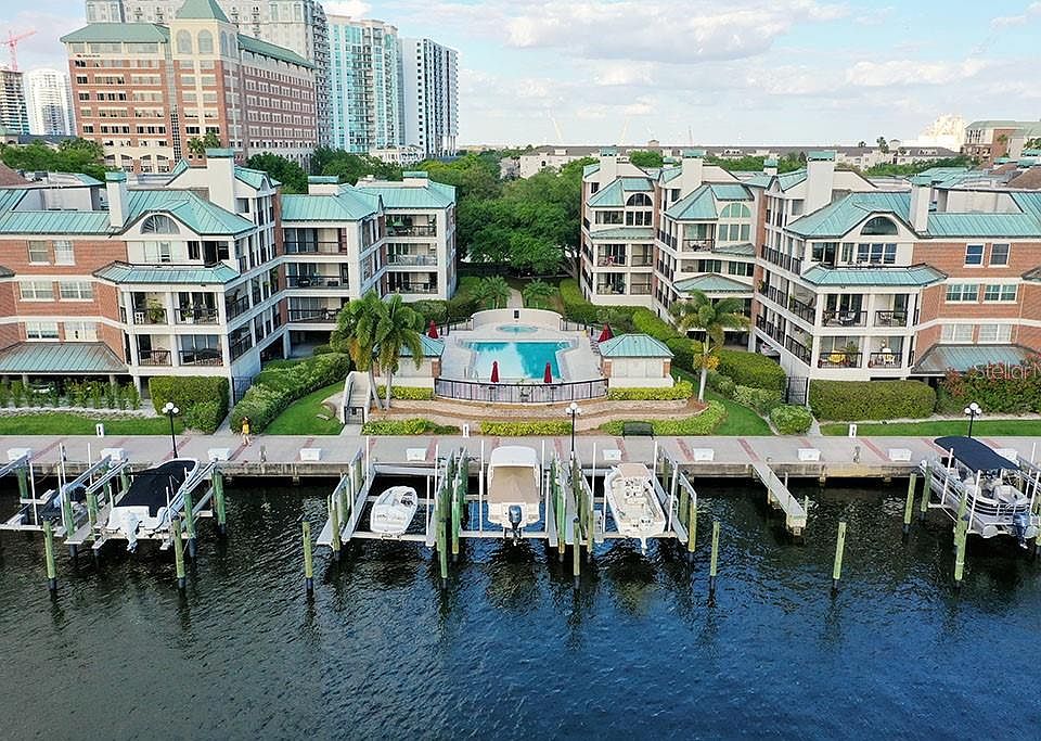1st image of 857 Seddon Cove Way