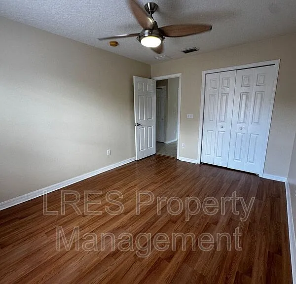 2825 Cliffe Ct — Photo 29