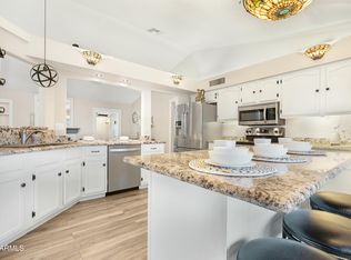 930 E Kristal Way, Phoenix, AZ 85024