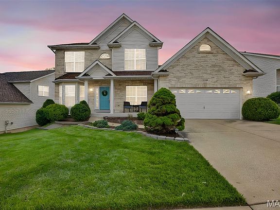 2nd image of 2225 Ameling Manor Dr