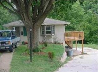 1660 Carey Ct, Hazelwood, MO