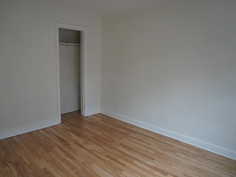 340 Tillbury Ave #4 — Photo 19