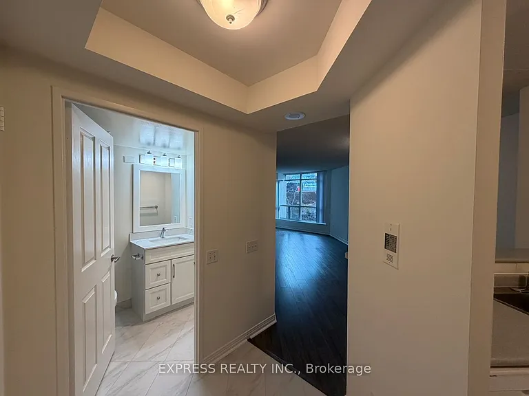 942 Yonge St #207 — Photo 1