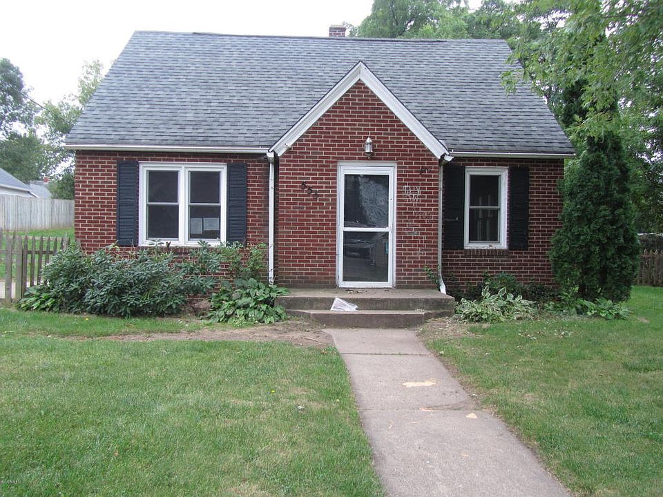 1st image of 553 Wentworth Ave