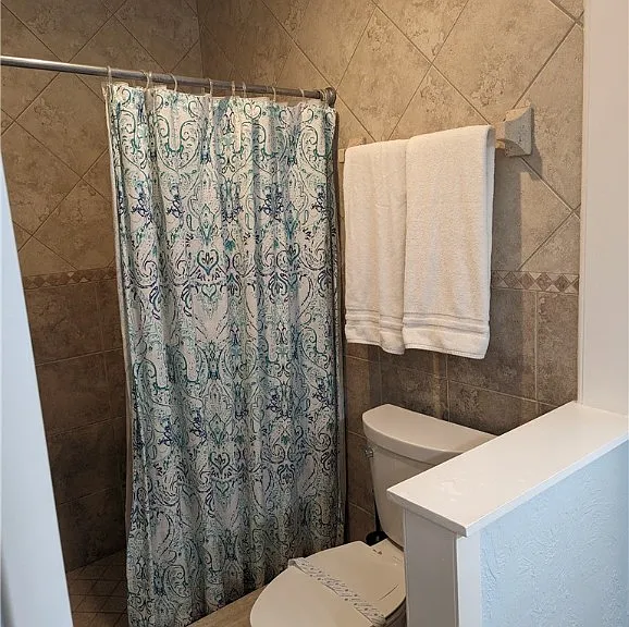 2535 SW 28th Pl — Photo 13