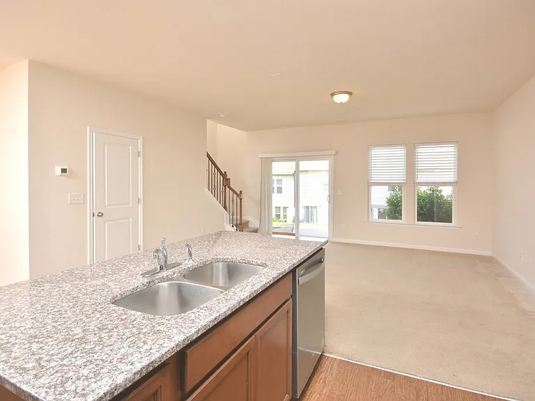278 White Oak Ridge Dr — Photo 6