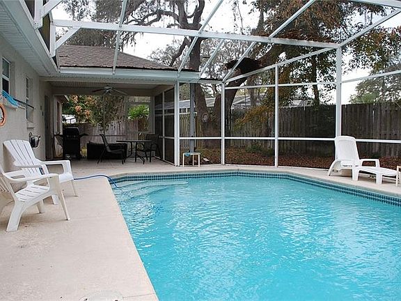 2nd image of 33922 Silver Pine Dr