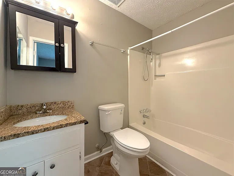 813 Post Oak Cir — Photo 13