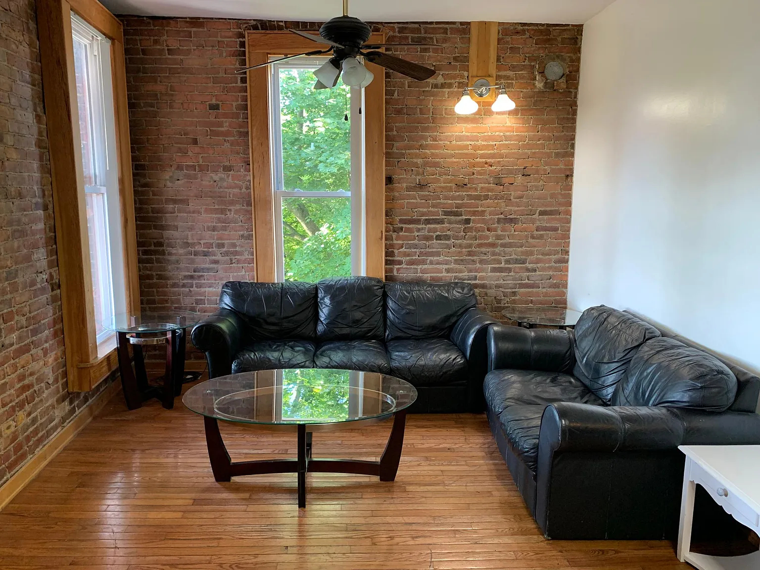 7 bed, $5,915 — Photo 3