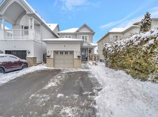 8 Shipley Ave, Clarington, ON L1B 1M6