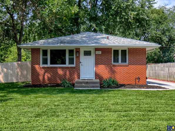 3301 N 9th St, Lincoln, NE 68521