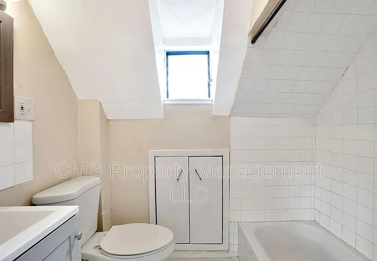 706 Chestnut St #3 — Photo 12