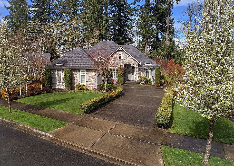 1st image of 1738 McLeod Cir