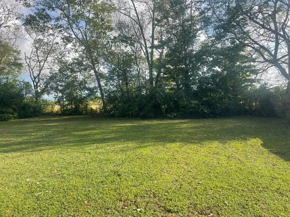 418 21st Ave W, Springfield, TN 37172