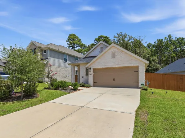 465 Glacier Pass, Montgomery, TX 77316