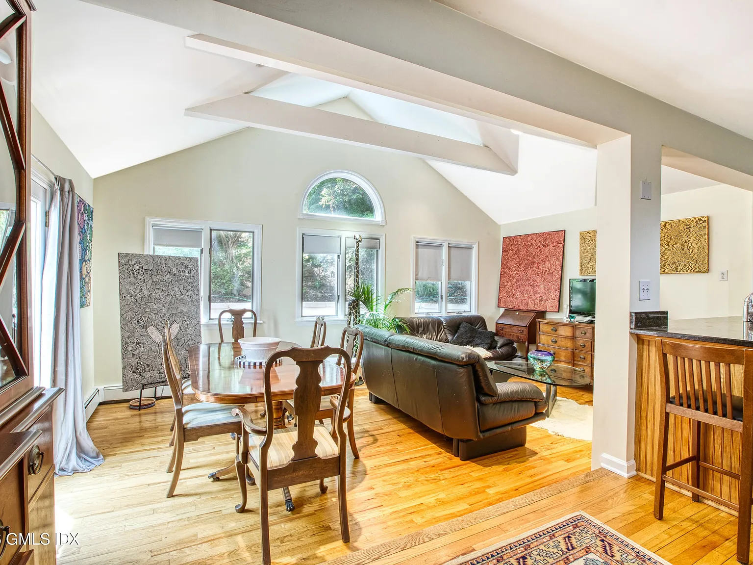 3 bed, 2.5 bath, $6,500 — Photo 3