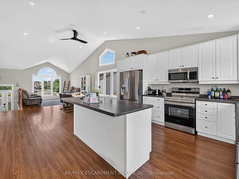 86 Golden Acres Dr — Photo 25
