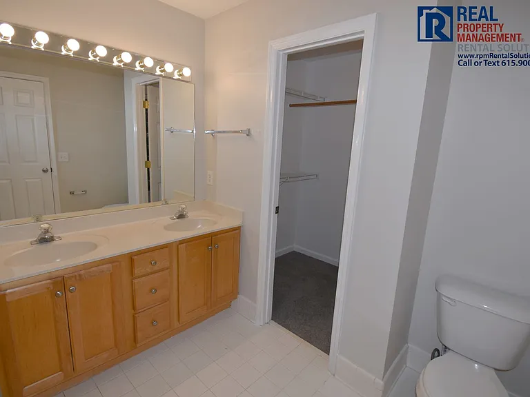 1916 Streamfield Ct — Photo 13