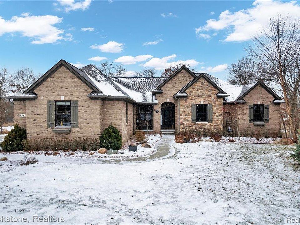 1st image of 1087 Watersmeet Ct