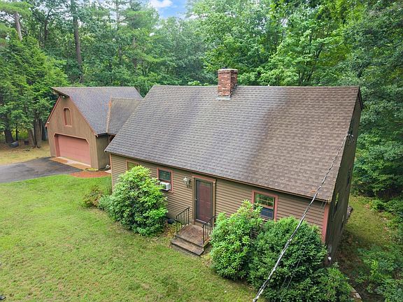 5th image of 653 Townsend Rd