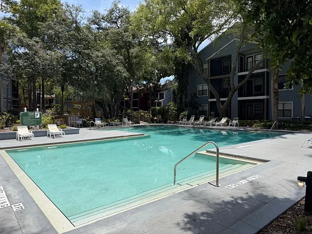 2 bed, 980 sqft, $1,395 — Photo 2