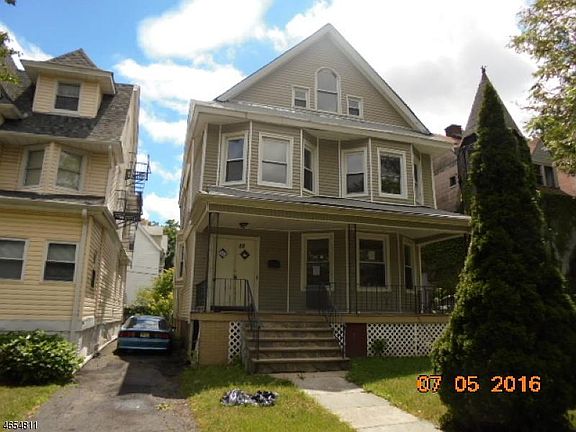 2nd image of 88 N 18th St