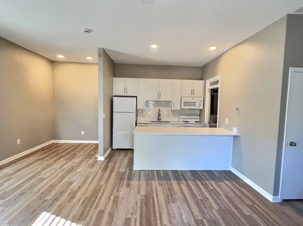 2501 North Bartlett Avenue - C, 2501 N Bartlett Ave, Milwaukee, WI 53211